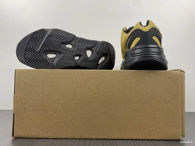 700 Flux' 'Honey Boost Yeezy GZ0717 MNVN 0504